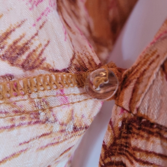 Band of the Free Heather Gold Floral Maxi Wrap Dress Women's Size Large - Picture 10 of 16